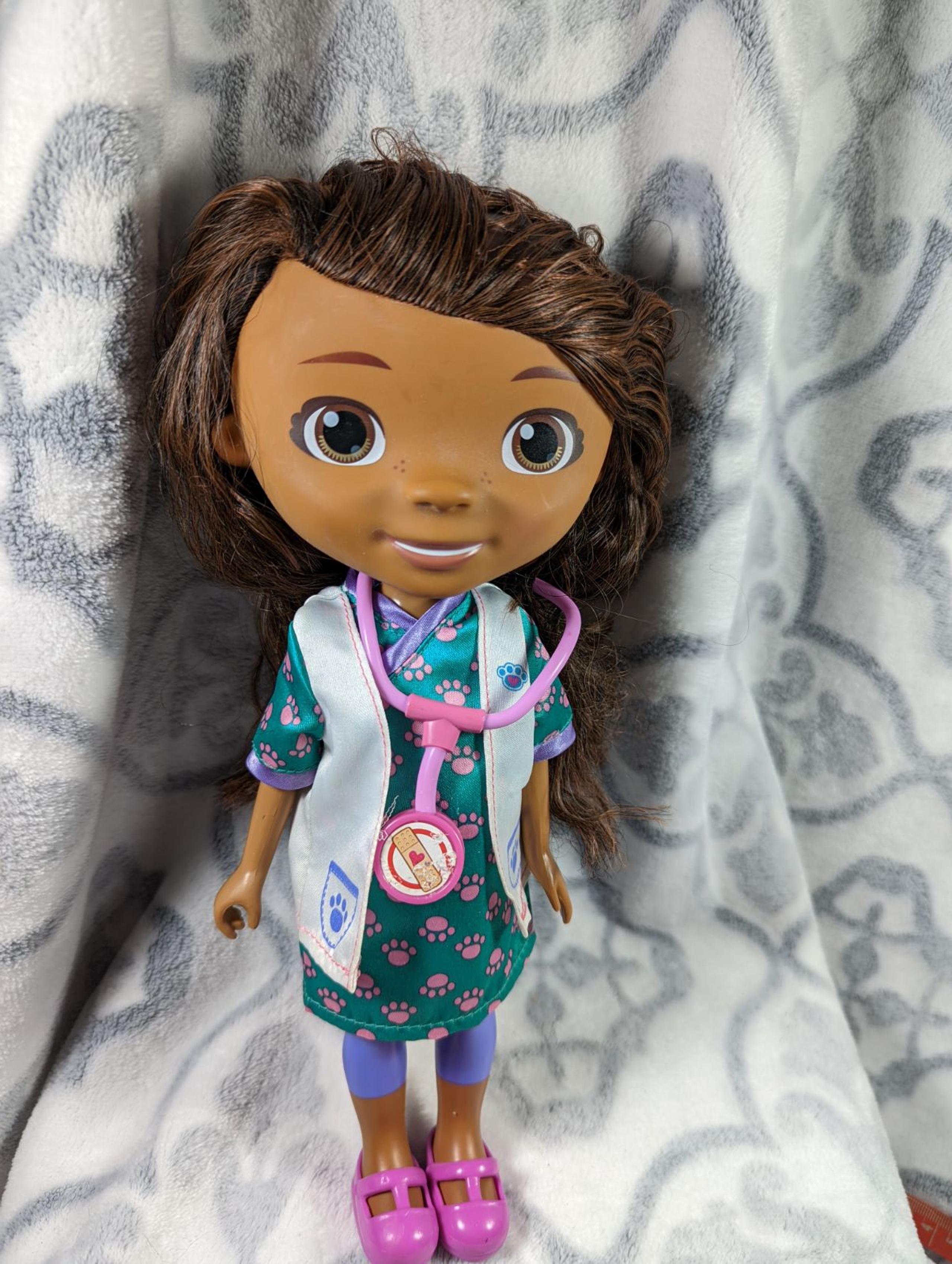 Disney Just Play 12" Talking Doll with Vet Outfit Plays Music - Doc McStuffins
