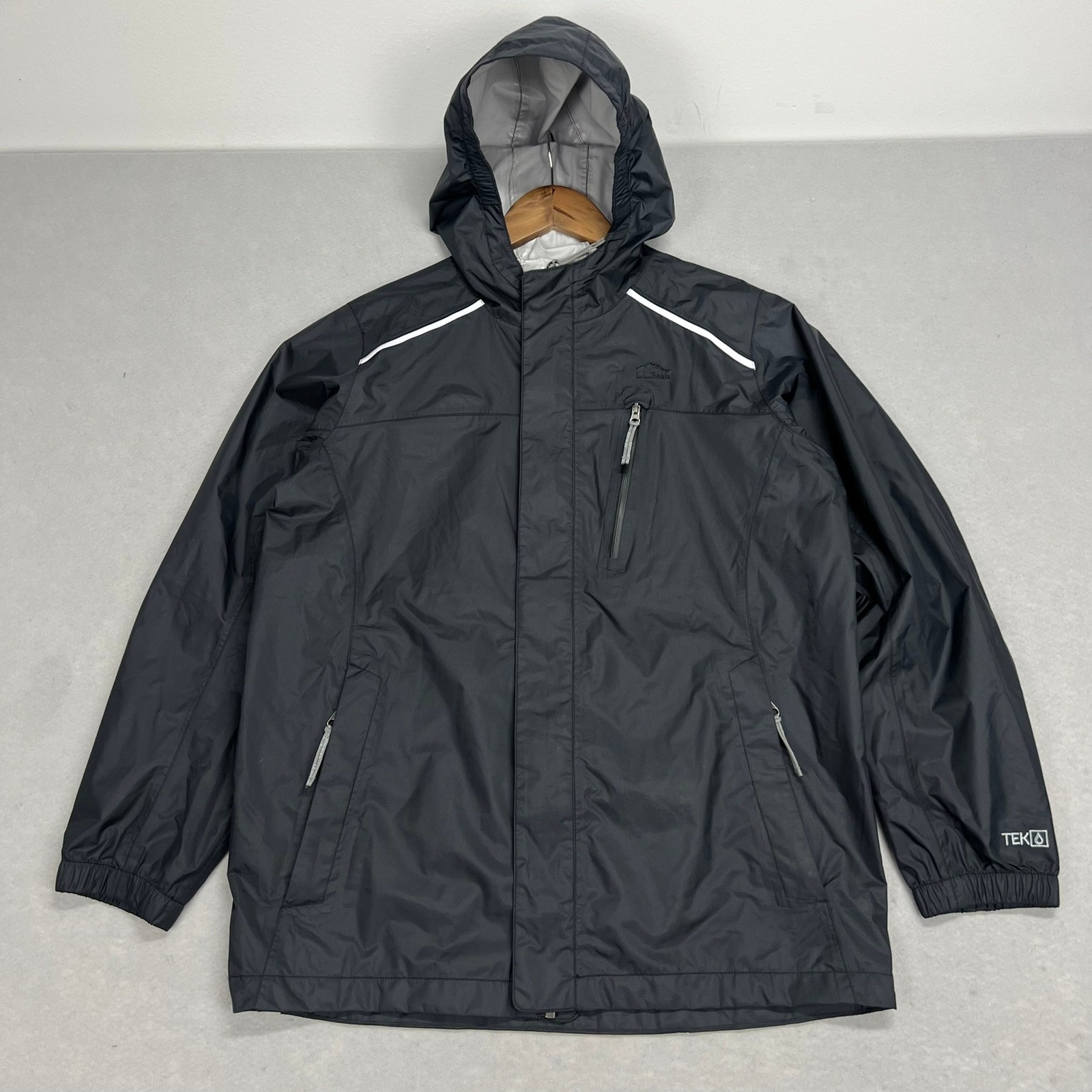 LL Bean Rain Jacket Womens XL Hooded Lightweight Black Tek Full Zip Packable