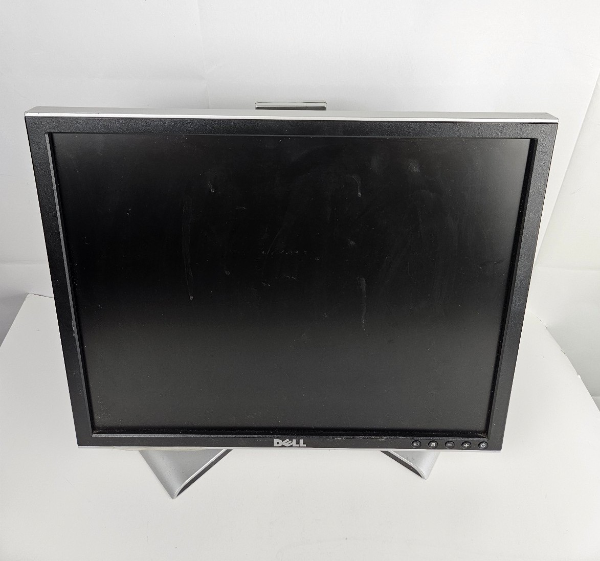 Dell LCD 19 Inch Monitor With Swivel Stand | Gaming Work Office Study Computer
