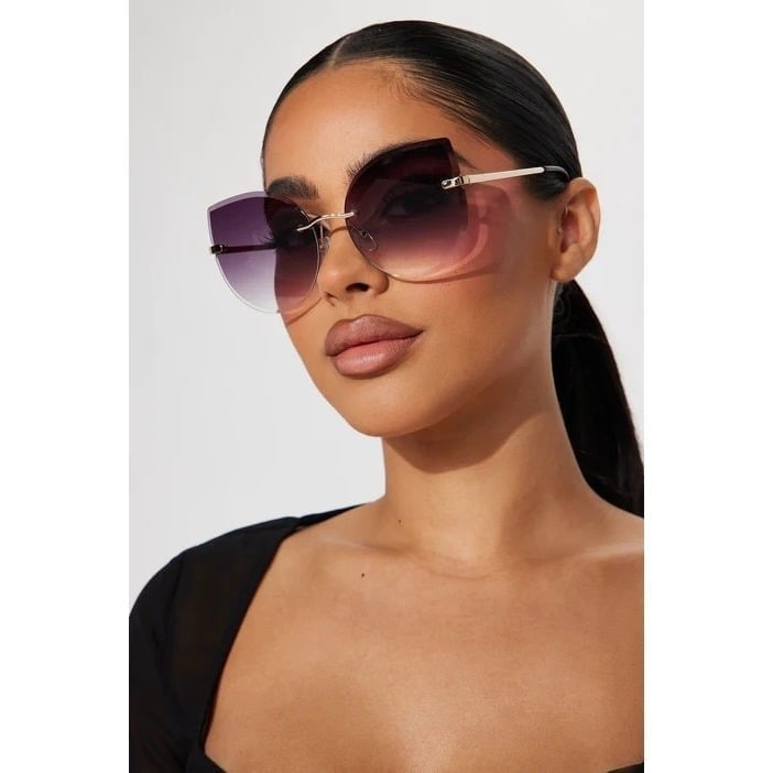 Catch Me Tonight Cat Eye Frame Rimless Sunglasses Black