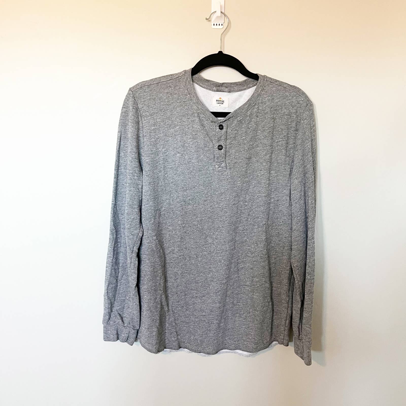 Marine layer gray Henley cotton blend 2 button size medium/large