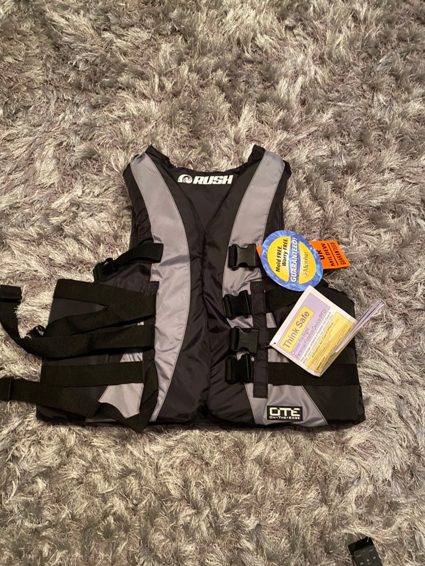 Rush lifevest