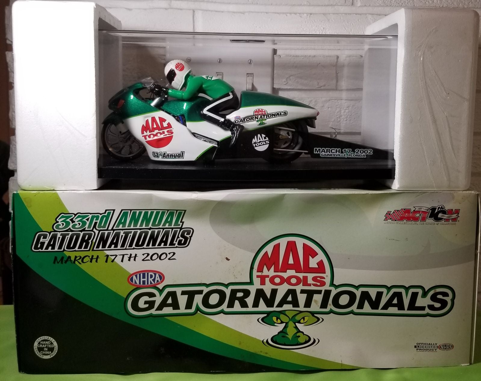 2002 NHRA Gatornationals Motorcycle 1/9