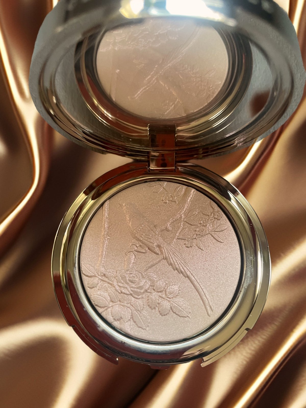 CHANTECAILLE LIMITED RELEASE Perle Lumiere Face Powder