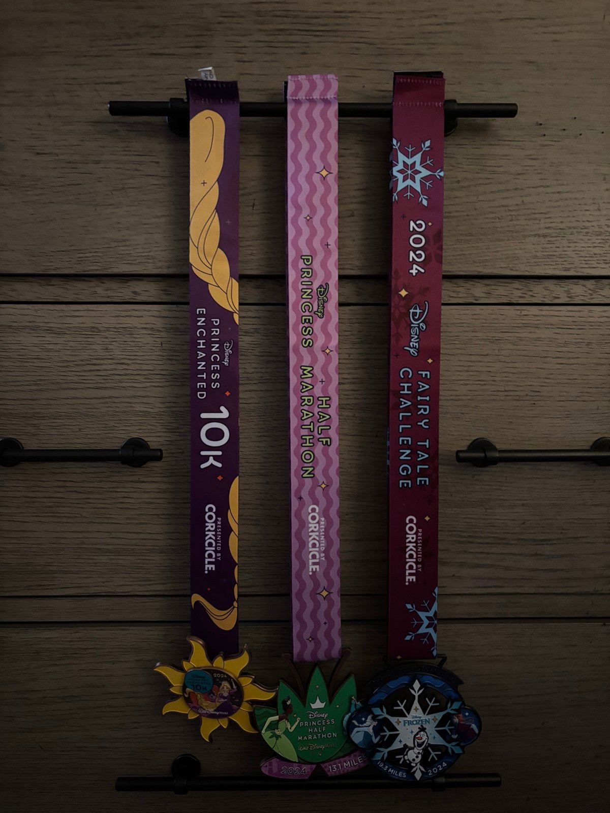 2024 rundisney fairytale challenge metal set
