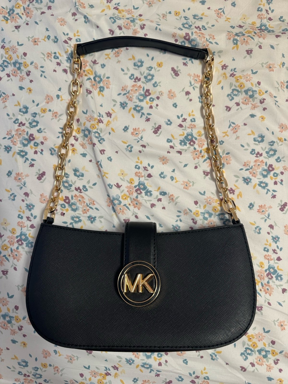 Michael Kors Carmen shoulder bag