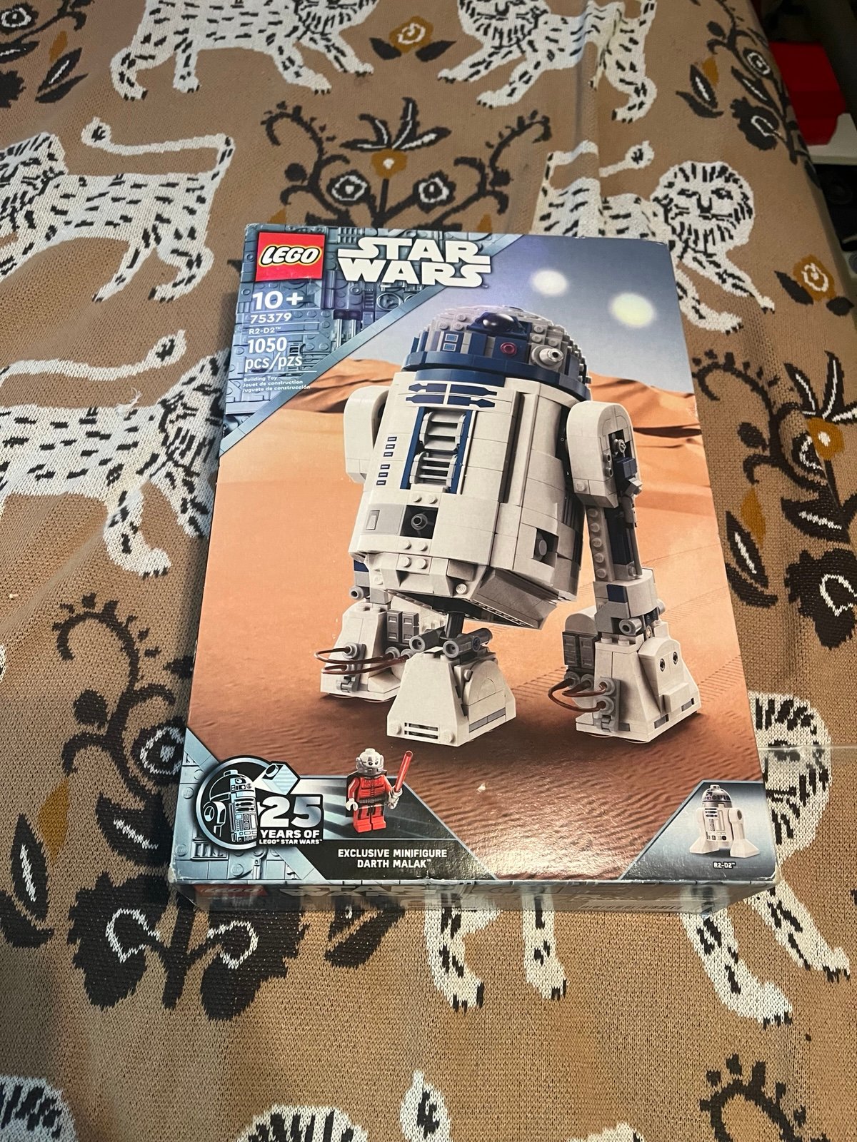 LEGO Star Wars R2D2 set 75379