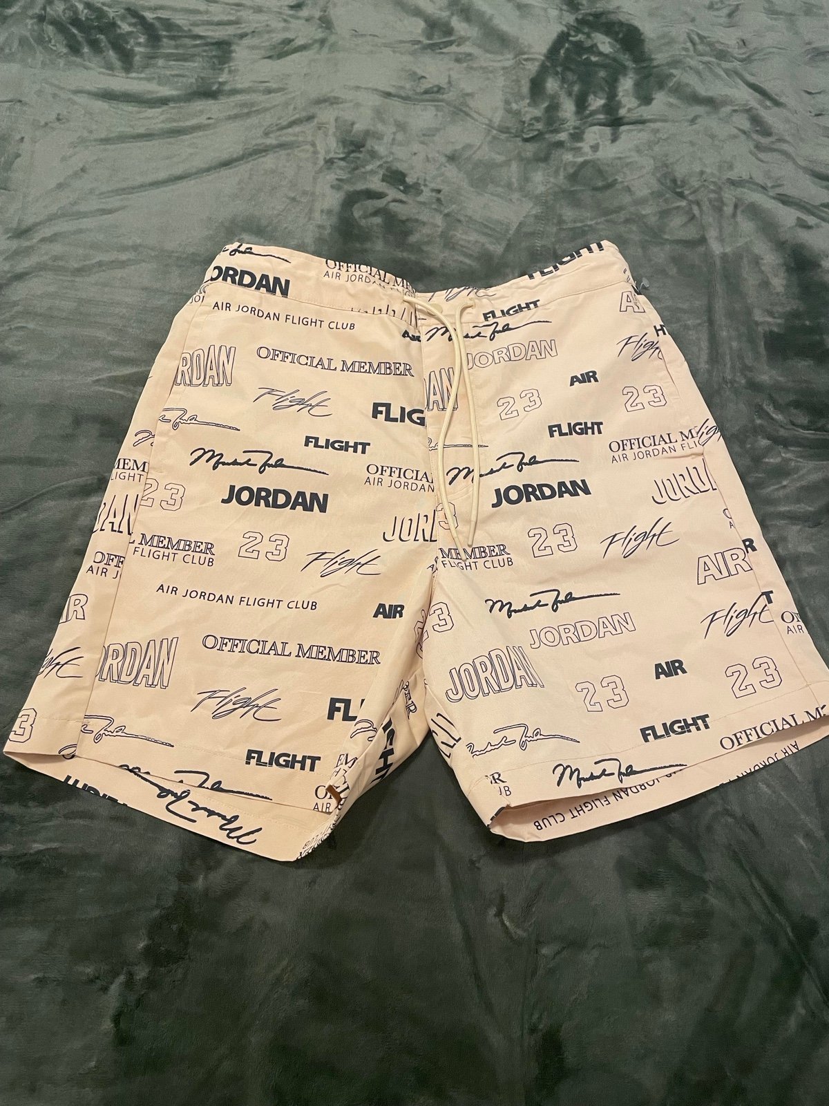 NIKE Air Jordan Flight MVP Woven Shorts DX9726-252 Sesame Men's Size Medium