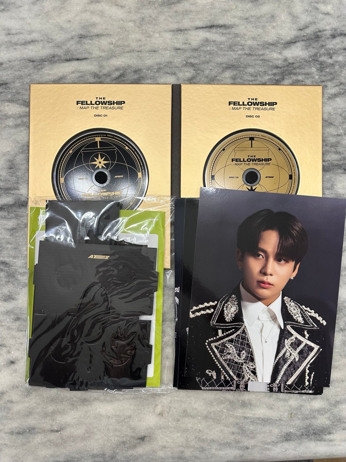 Unboxing ATEEZ The Fellowship: Map the Treasure Concert DVD