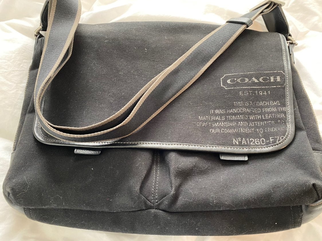 Unisex Coach laptop bag in charcoal