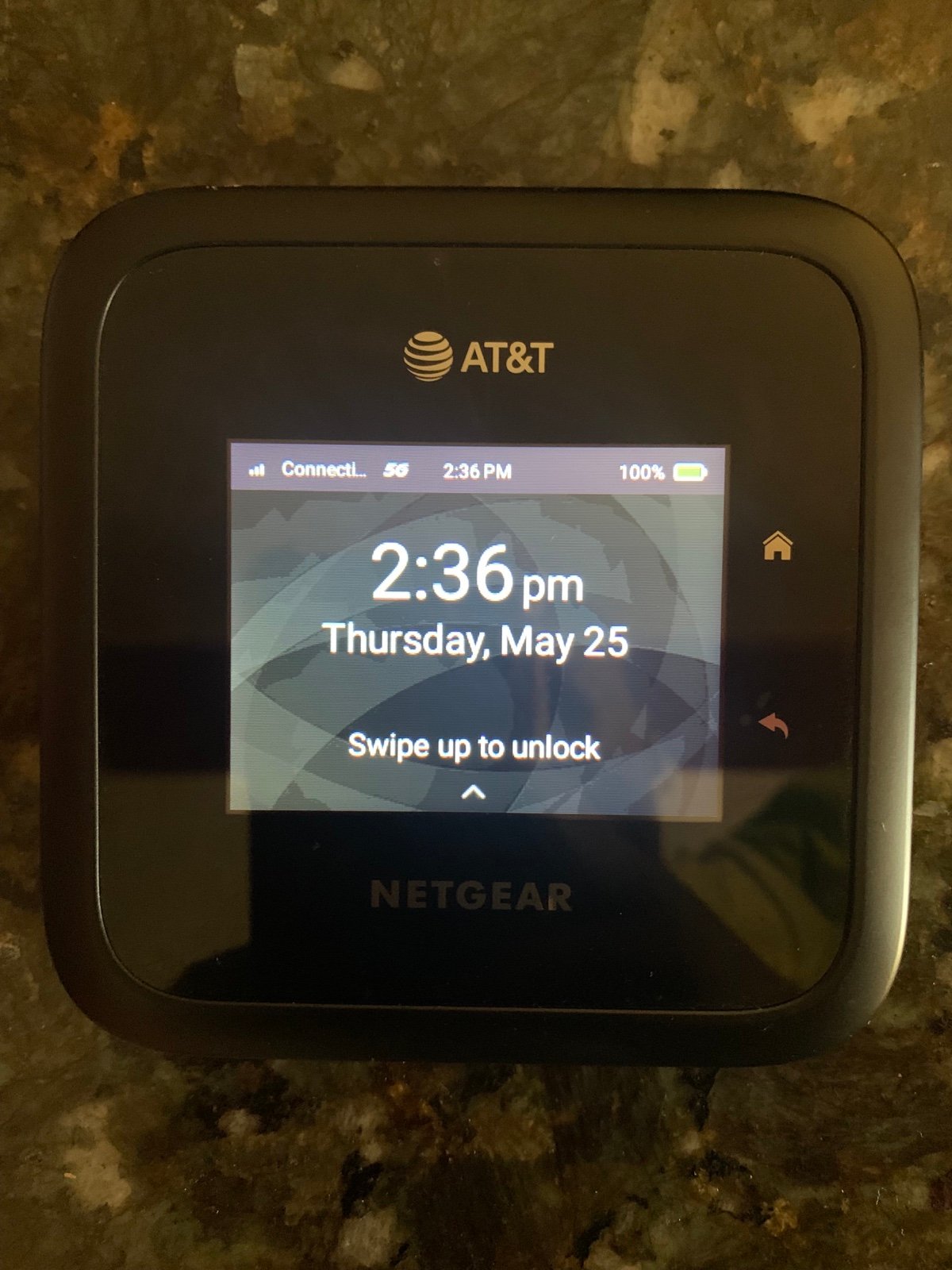 Netgear MR6500 5g mobile hotspot