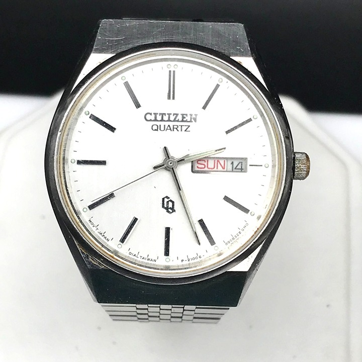 Men's Citizen Day Date Vintage Wrist Watch Silver Tone Band P-21006 GN-4W-S