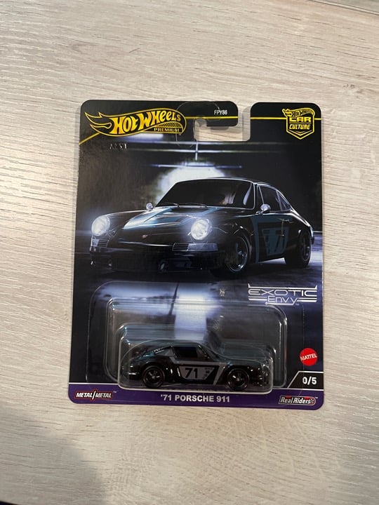 Hot Wheels Porsche 911 Chase 0/5 Exotic Envy