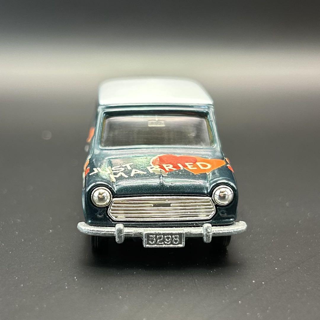 レア tomica ミニクーパー トラフィック JUST MARRIED