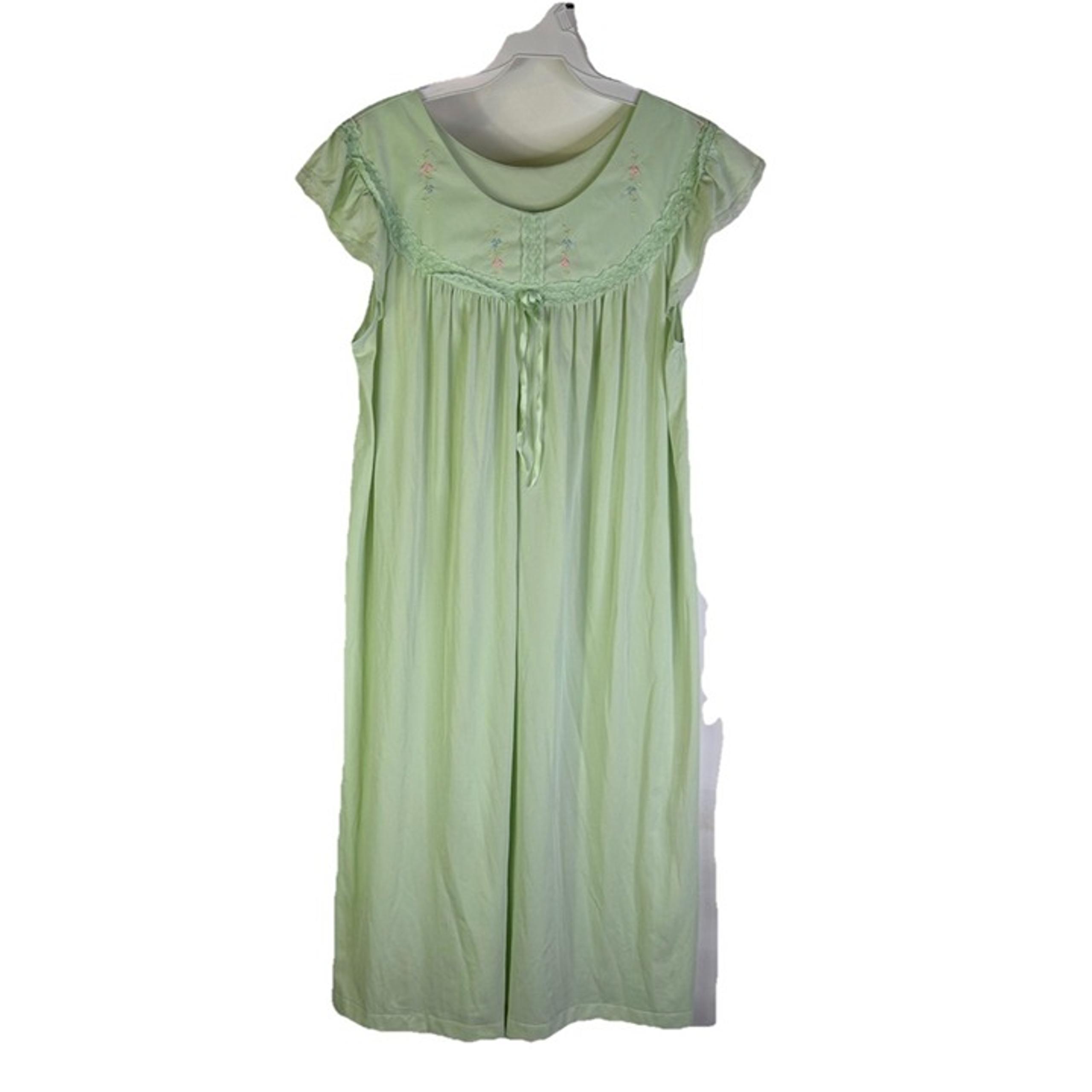 Vintage 70s Womens Medium Nylon Floral Embroidered Lace Slip Gown Negligee USA