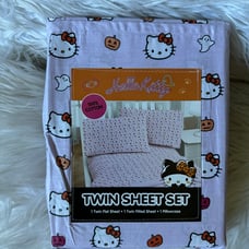 Hello Kitty Twin Halloween Bedsheets