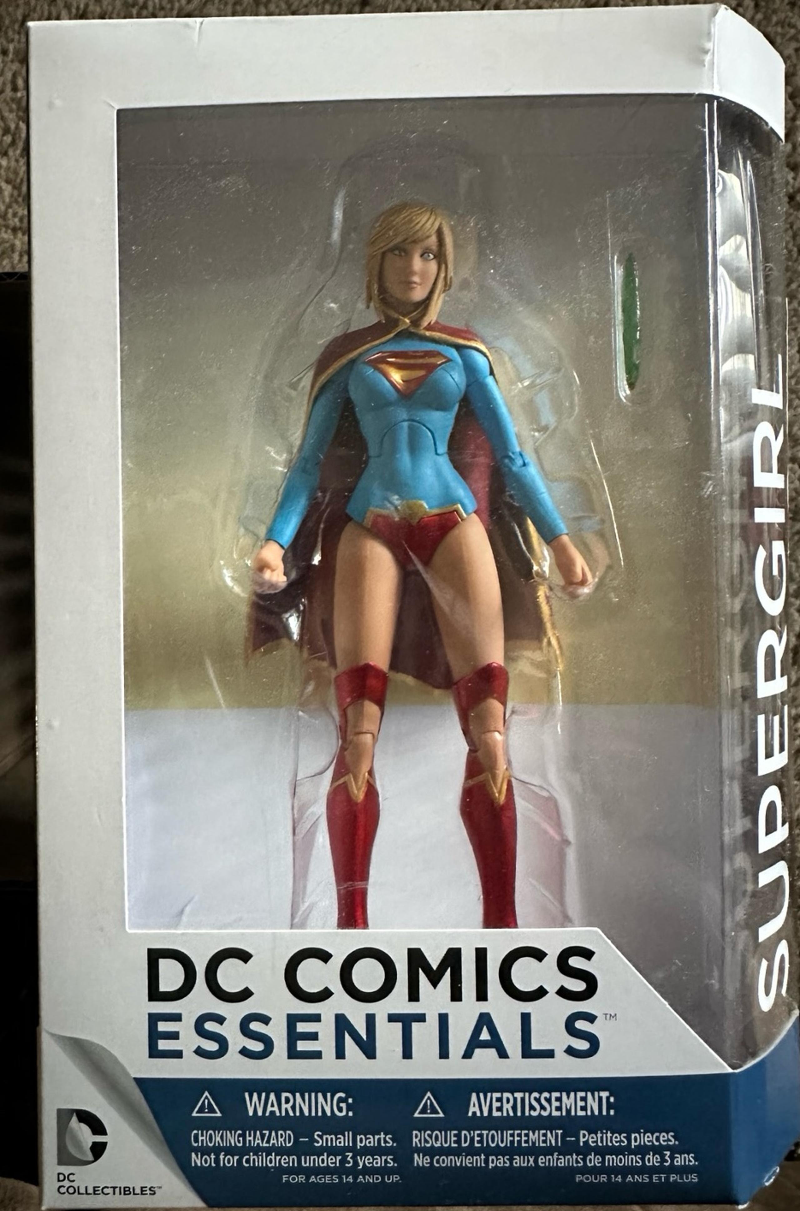 DC Comics Essentials Supergirl