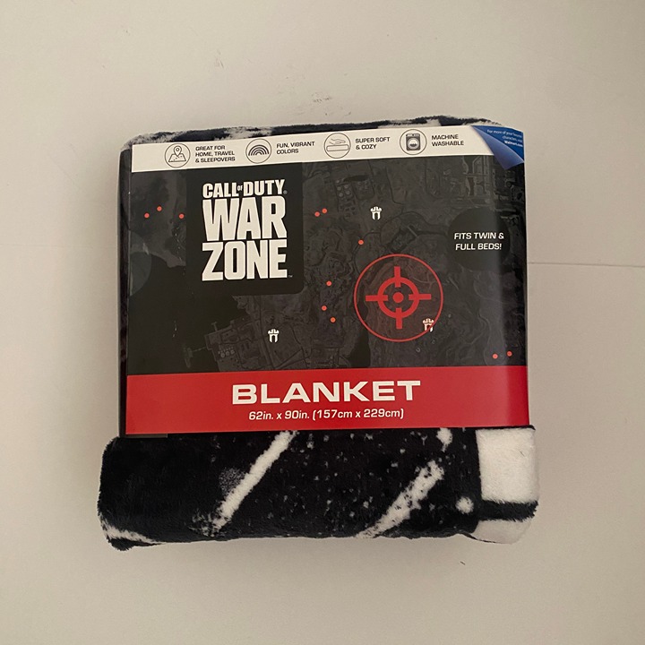 NEW Activision Call of Duty Warzone Nuke Town Blanket Twin/Full Size 62 x90