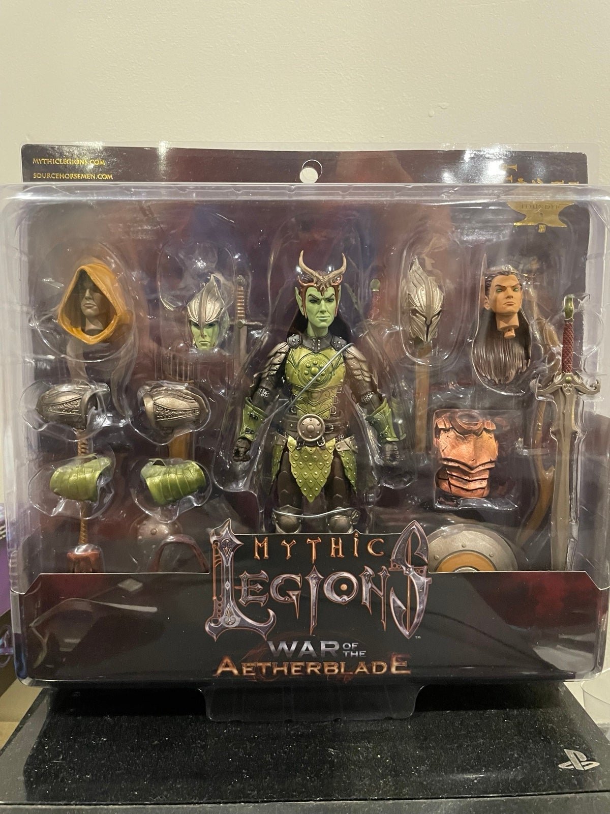 Mythic Legions deluxe male elf builder WOA
