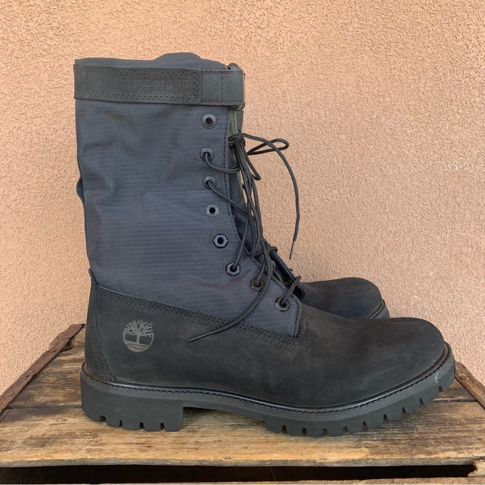 Timberland Men’s 6” Premium Gaitor Flip Down Boots