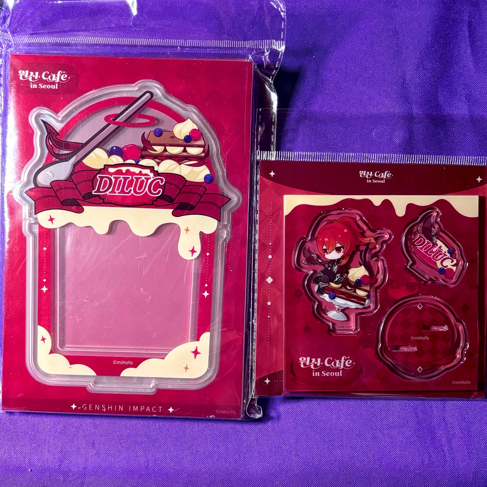 HOLD impact Diluc Korean cafe exclusive acrylic standee + display frame