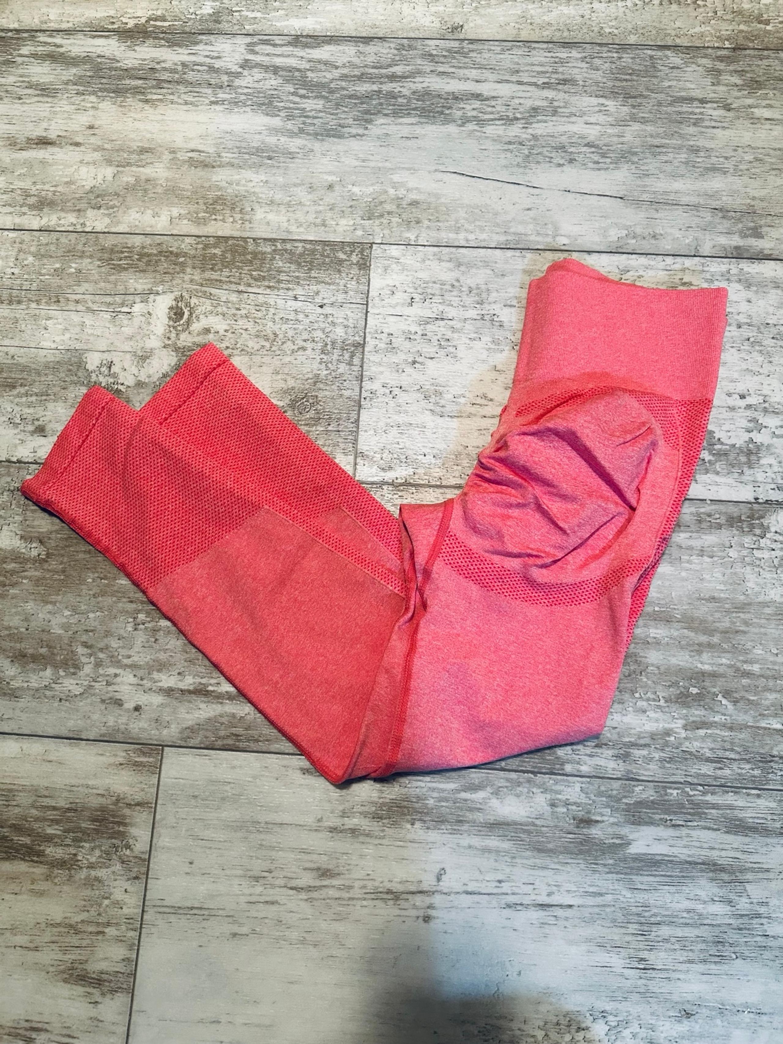 Peach scrunch butt Leggings
