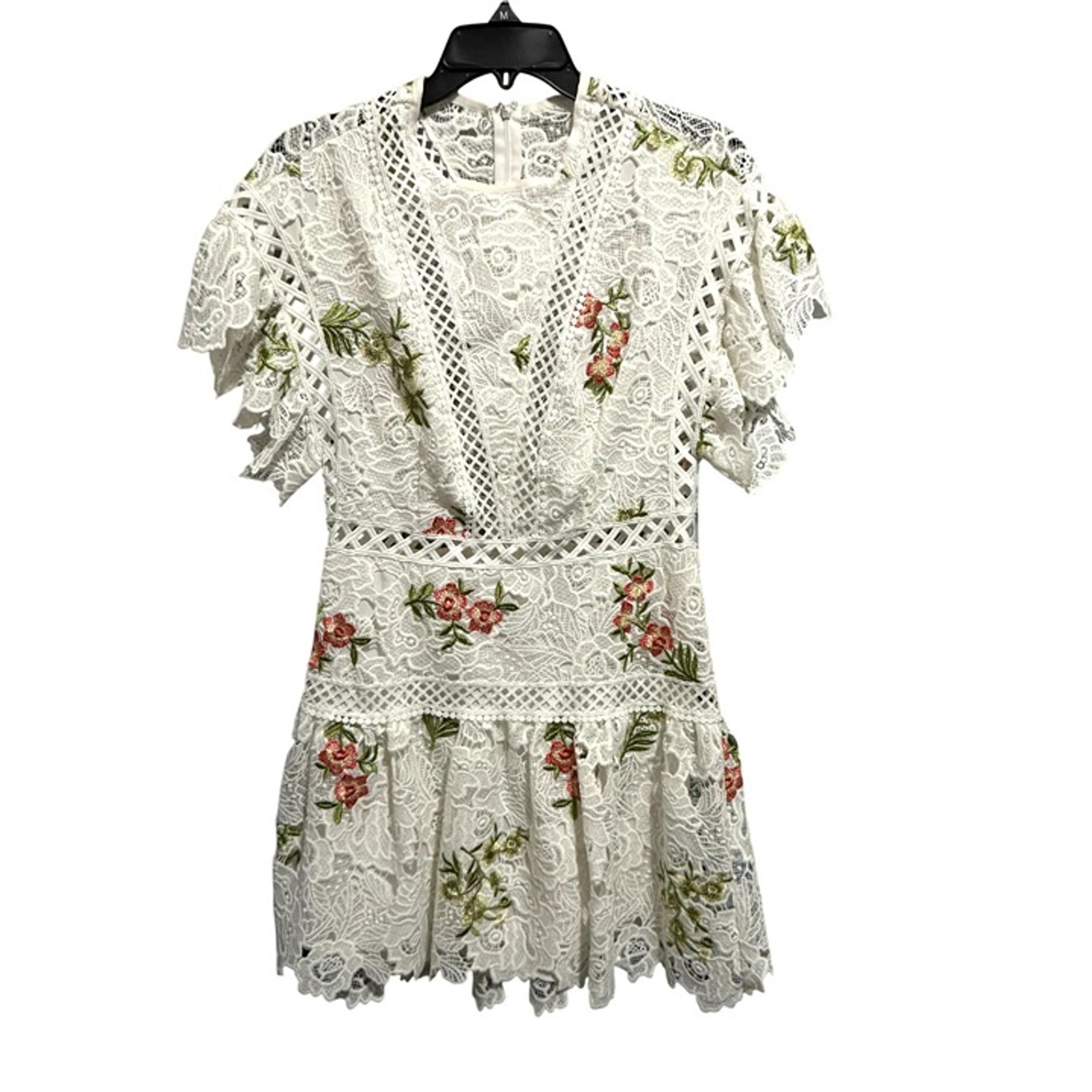 Saylor Robbie White Lace & Embroidered Floral Mini Dress Sz   Lattice Cut-Outs