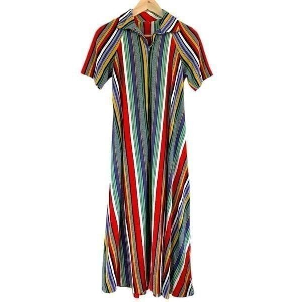 Vintage Loll Ease 1970’s Striped Terrycloth Zip Front Dress