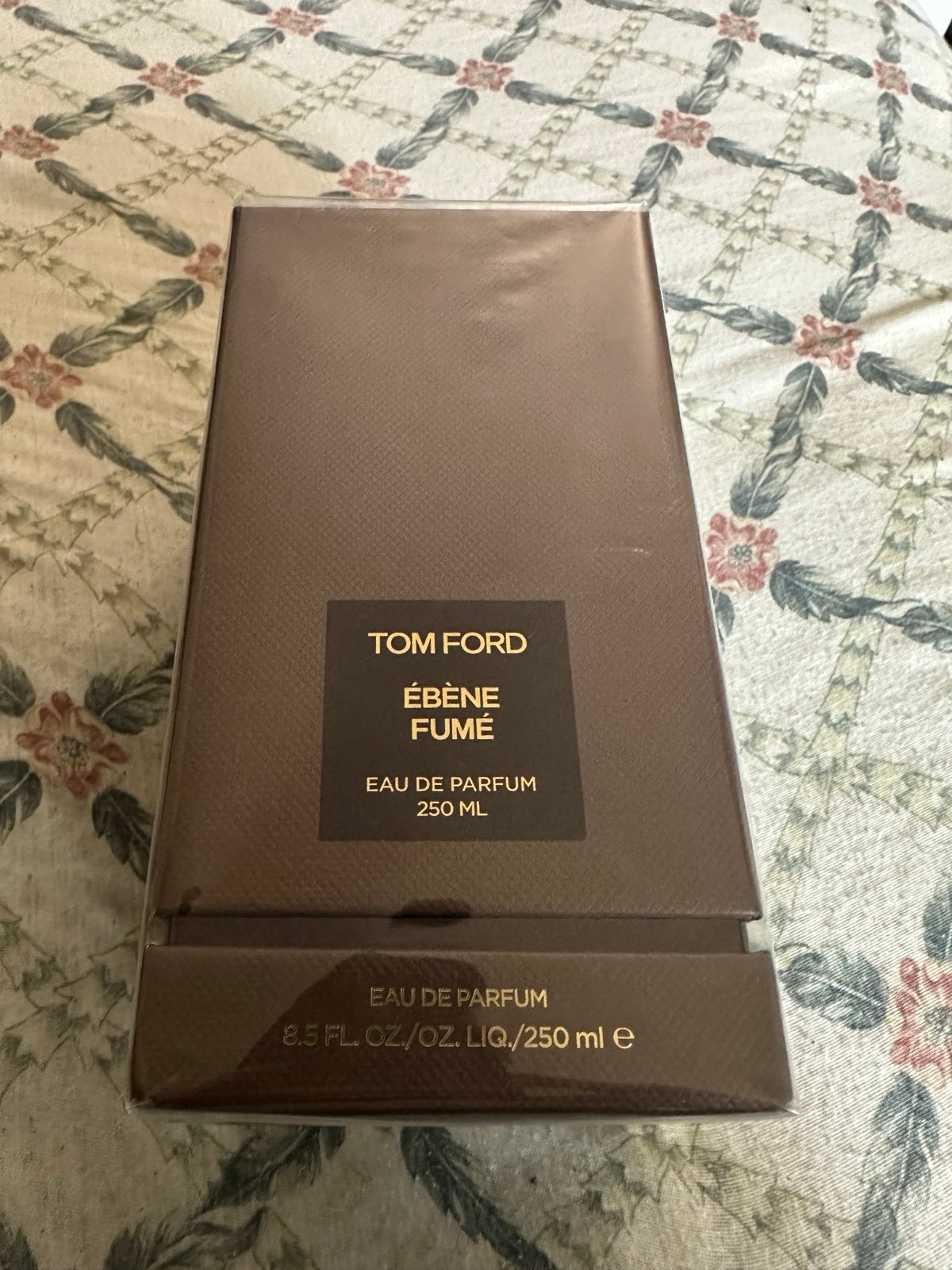 Tom Ford Ebene Fume EDP 8.5oz 250ml Decanter With Receipt 100% Authentic