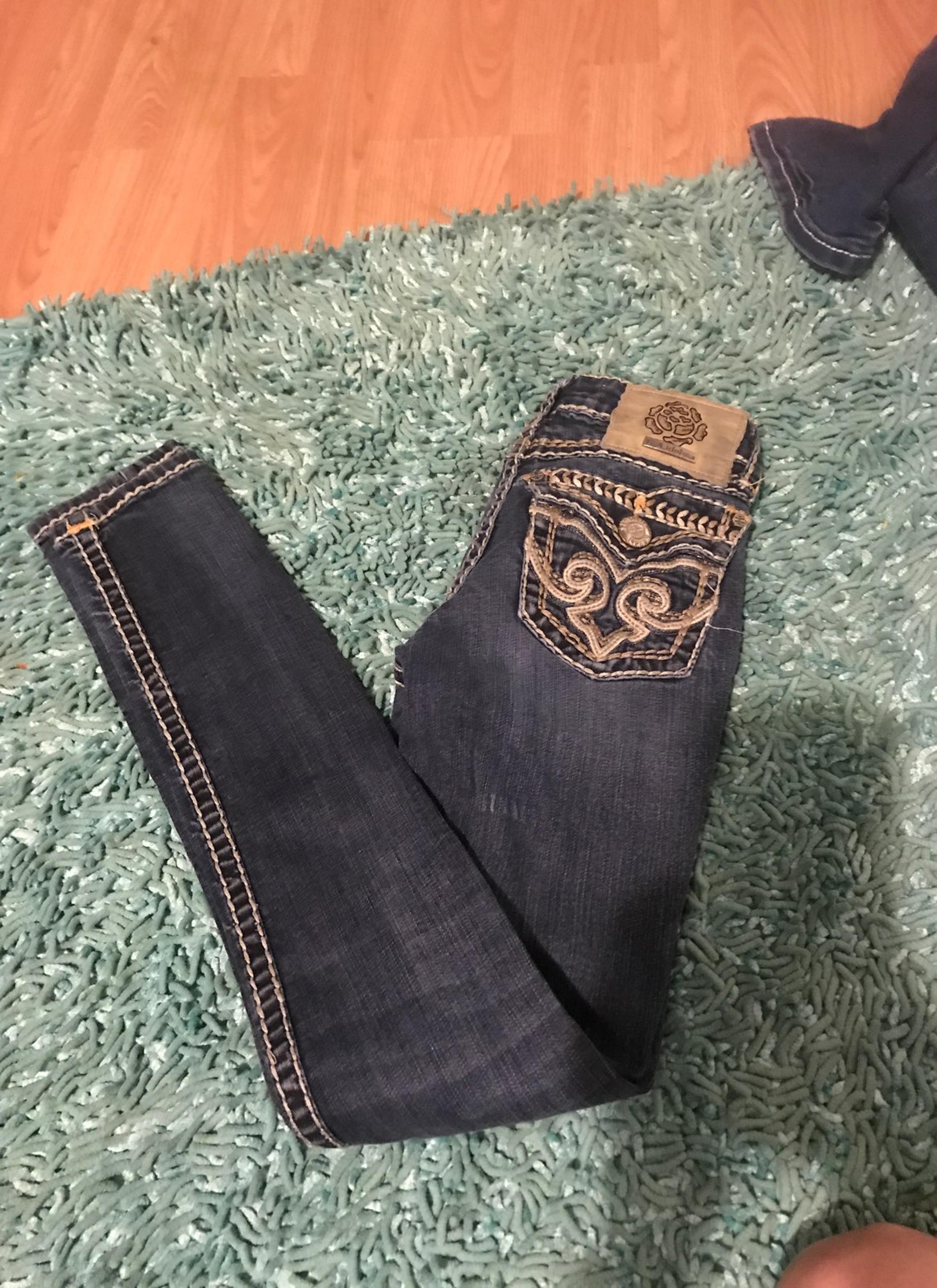Jeans.