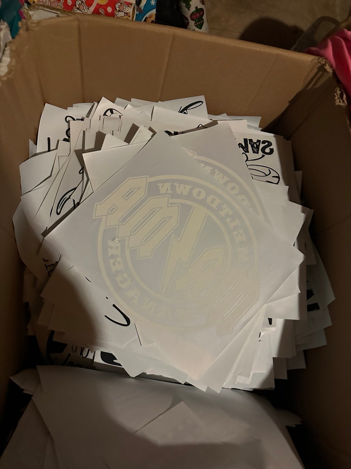 **RESERVED** Over 1000 screen prints!