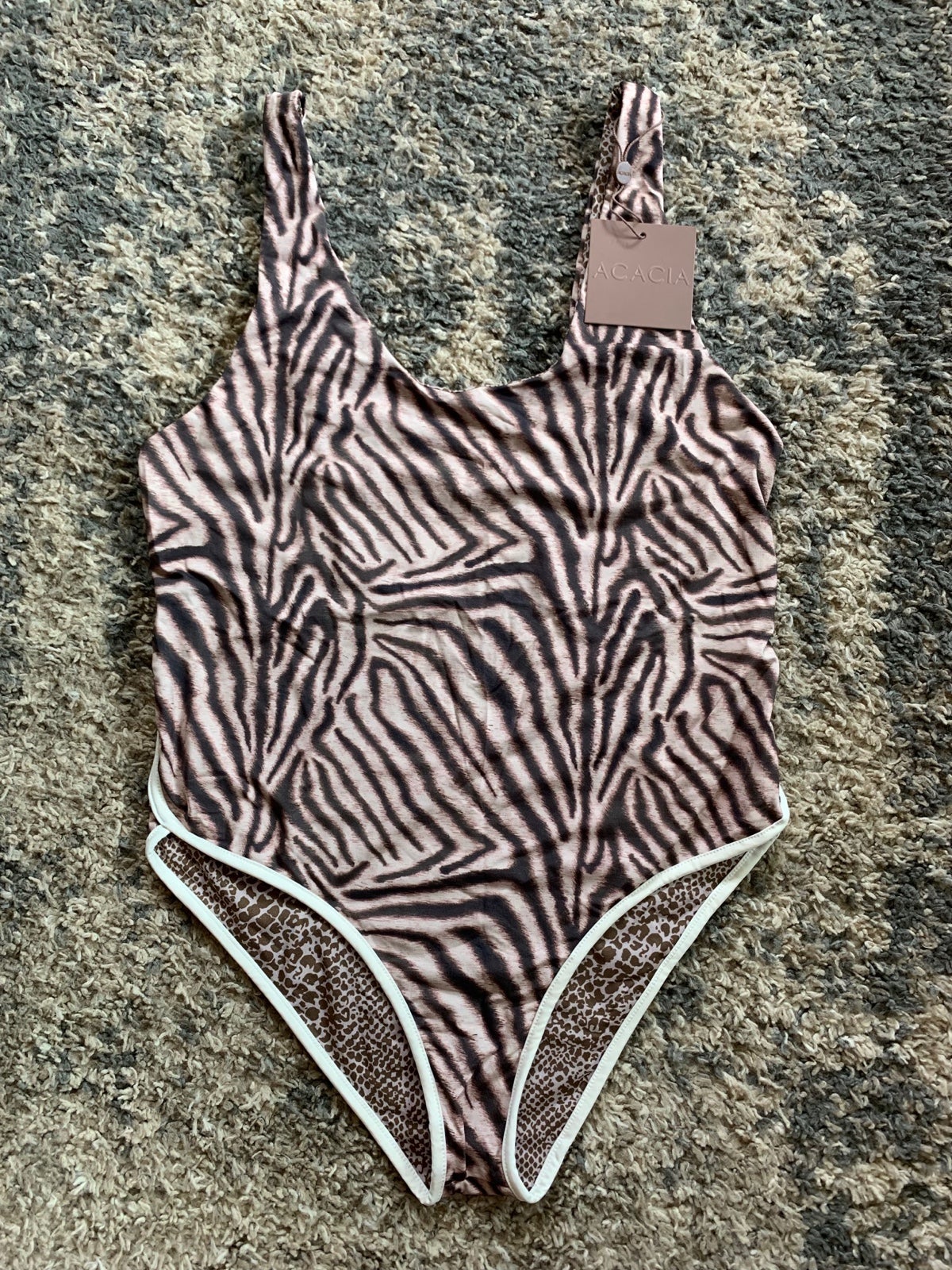 Acacia XL Palm Springs in Zebra