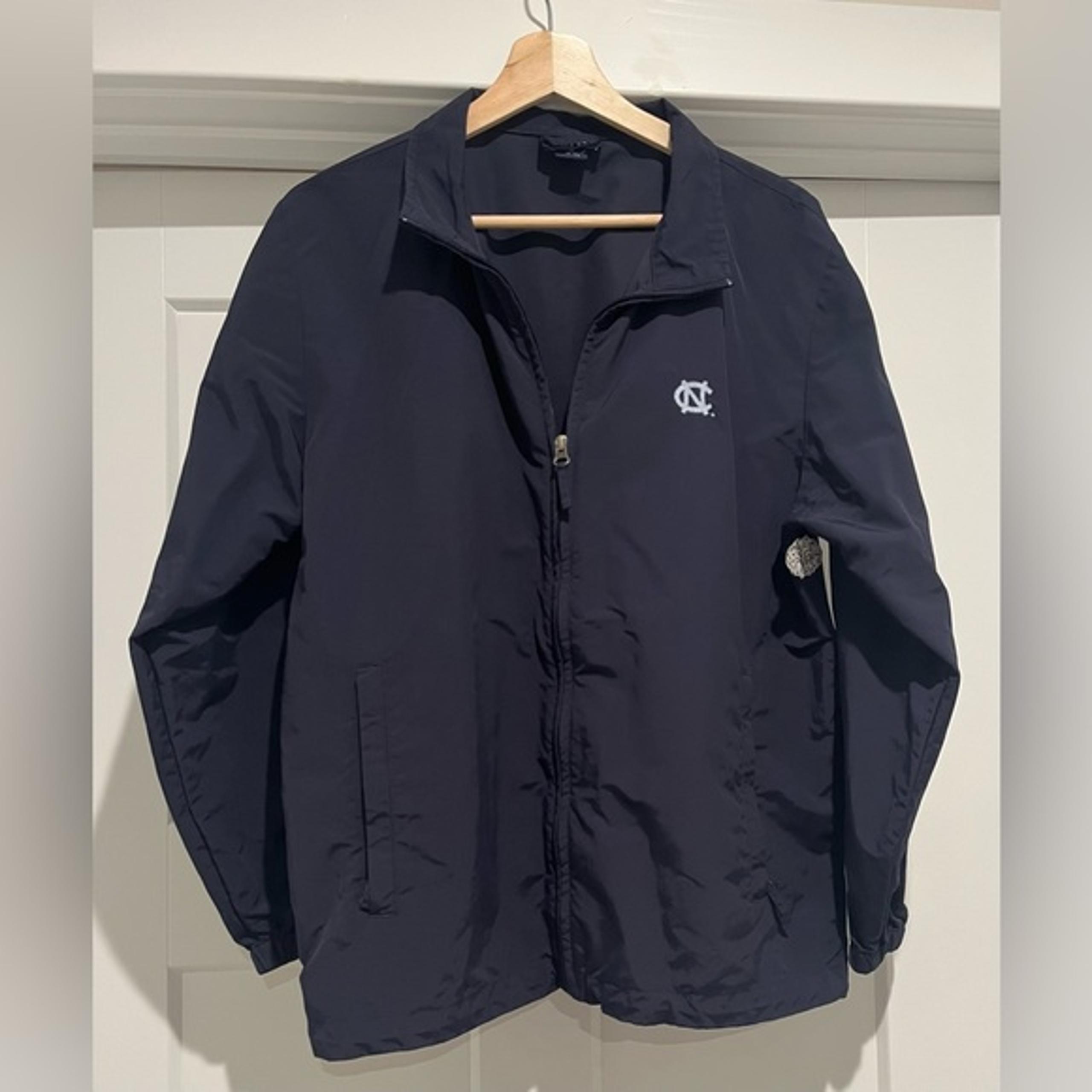 Women’s Lands’ End - NC Tar Heels - Navy Blue - Windbreaker - Size M/10-12