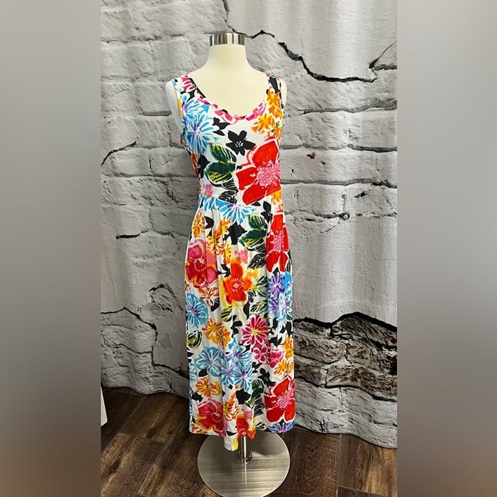 Jams World Bold Colorful Hawaiian Floral Dress Long Maxi Sleevless Tropical