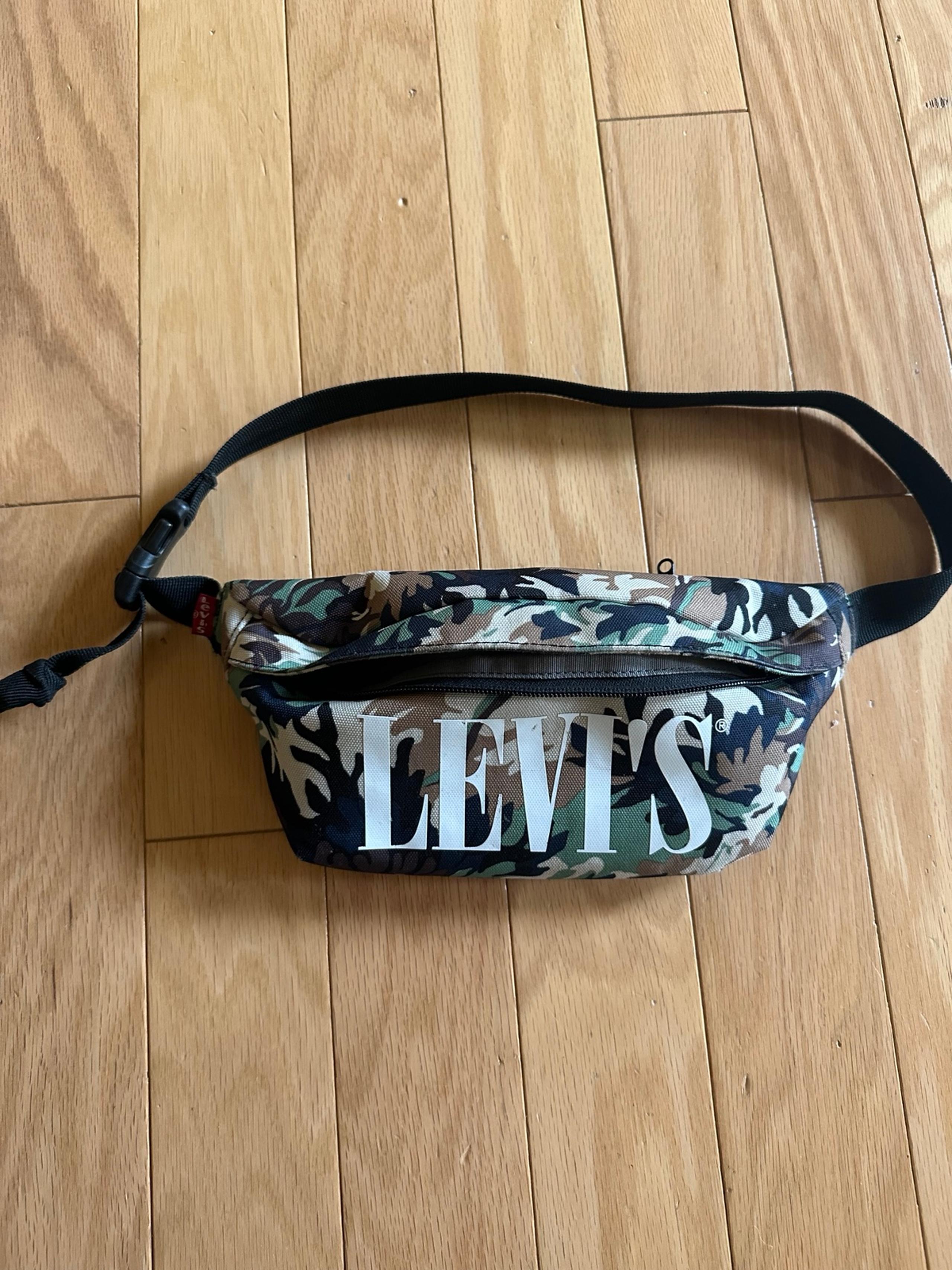 Levi's Fanny Pack/ Waist Bag