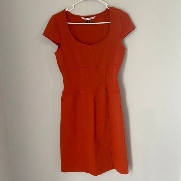 Diane Von Furstenberg Cap Sleeve Scoop Neck Orange Fitted Dress