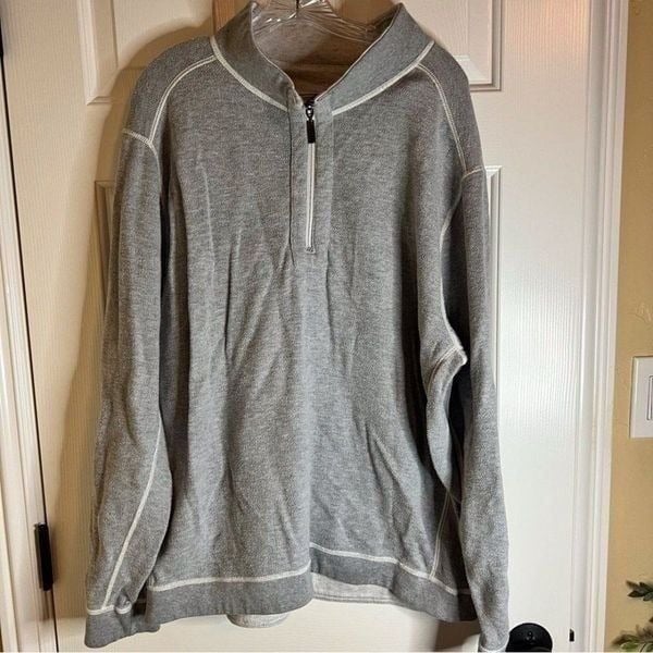 Men’s Tommy Bahama XL Reversible Sweatshirt.Small Stain on Lighter Fabric Side.