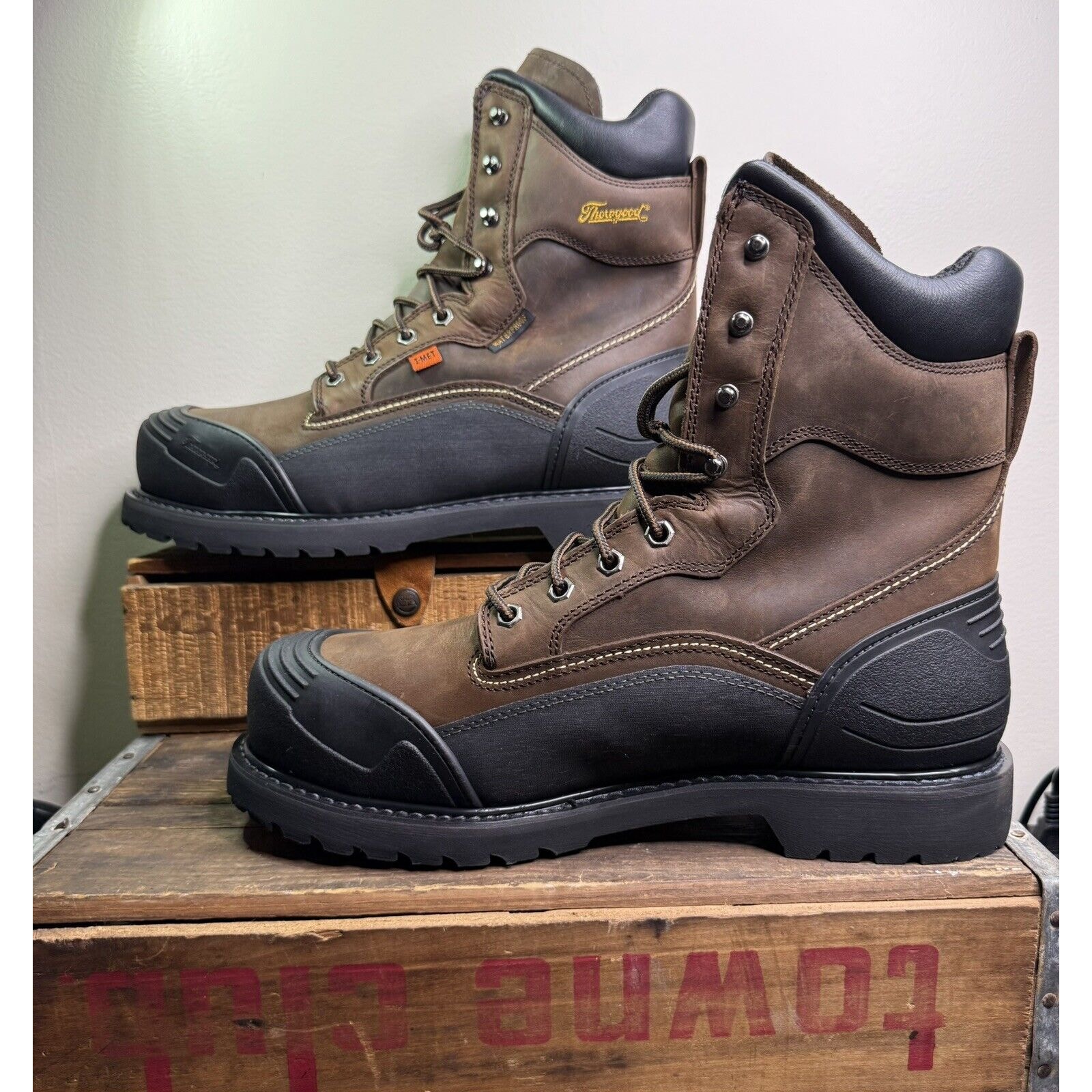 THOROGOOD WATERPROOF METGUARD THINSULATE BOOTS MEN'S SIZE US 12 MODEL 804-4848