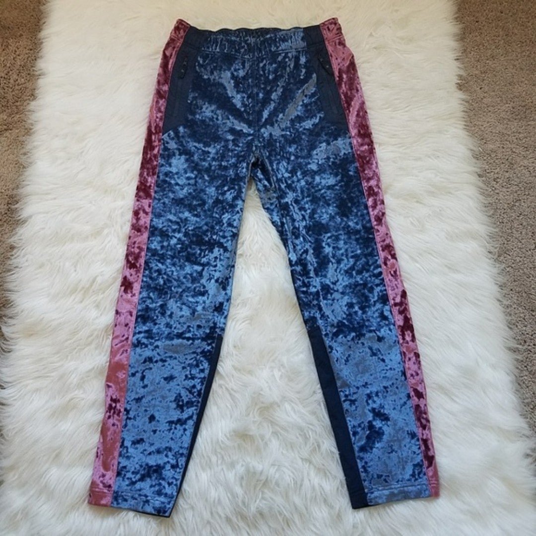 THE NORTH FACE BLACK SERIES CITY VELVET TRACK PANTS