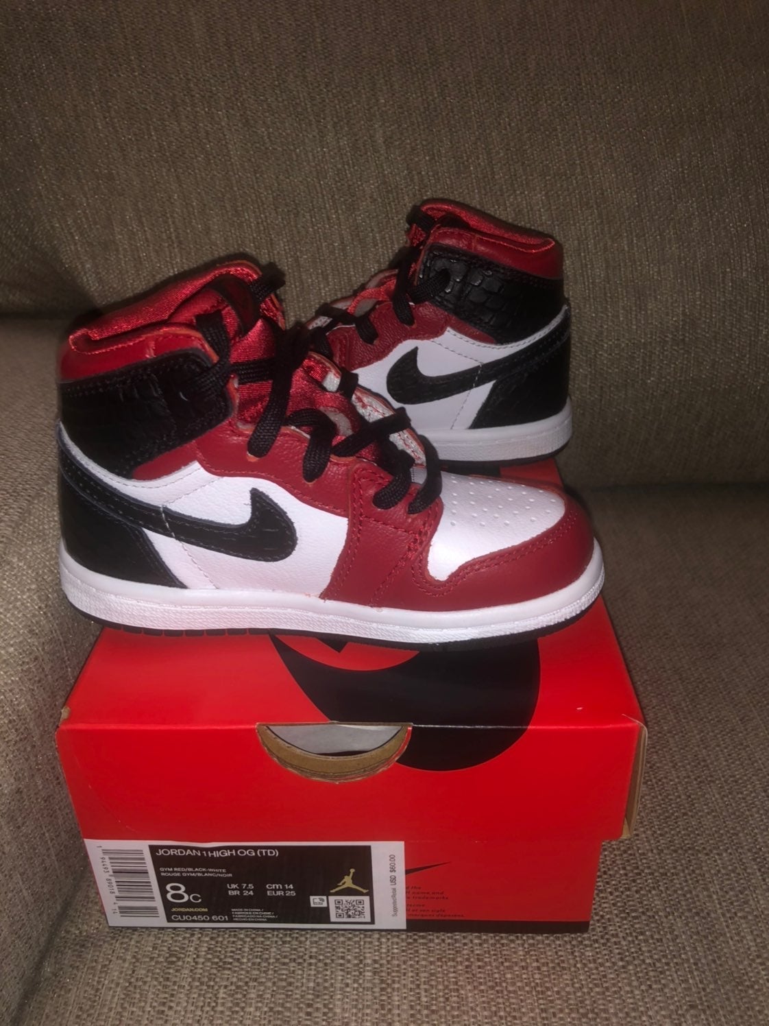 Air Jordan 1 High ‘Satin Snakeskin’
