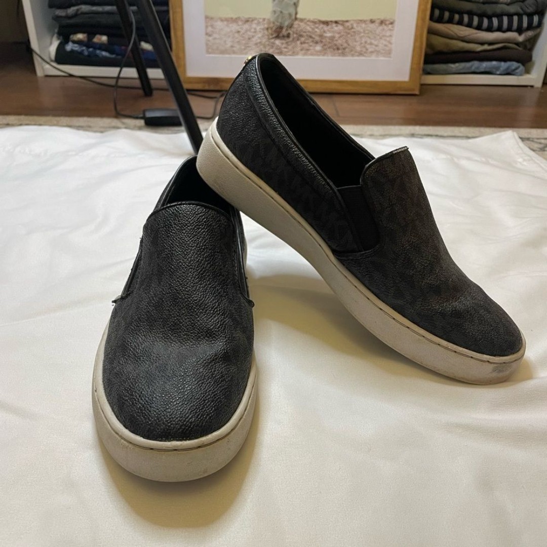 Michael Kors size 6 black slip on shoes