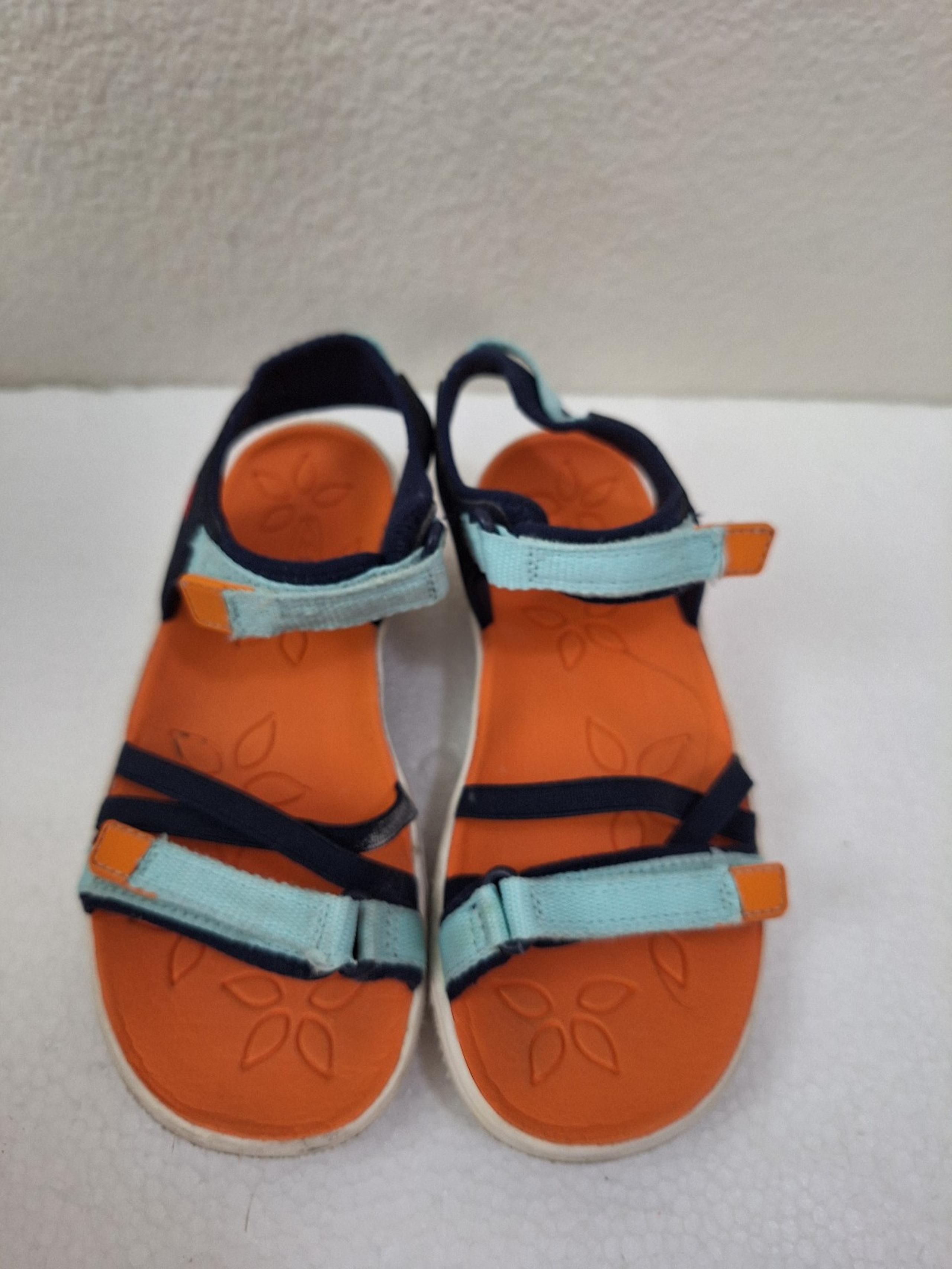 Keen-Verano girl Black / blue sandals size 13 c