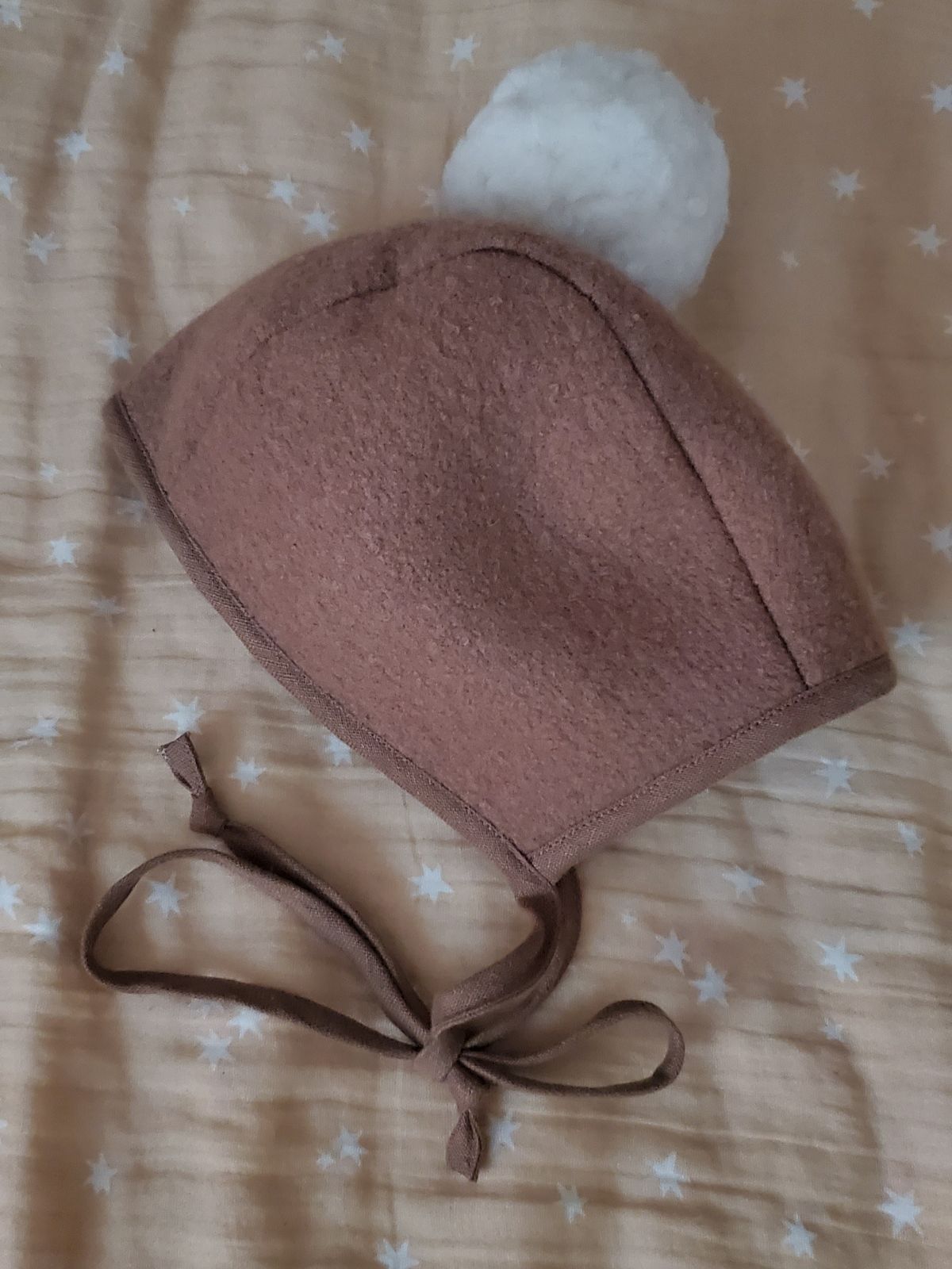 Briar handmade bonnet