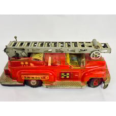 Vintage 1960s Nomura Japan Tin Red Fire Truck Battery Operated FD 6097