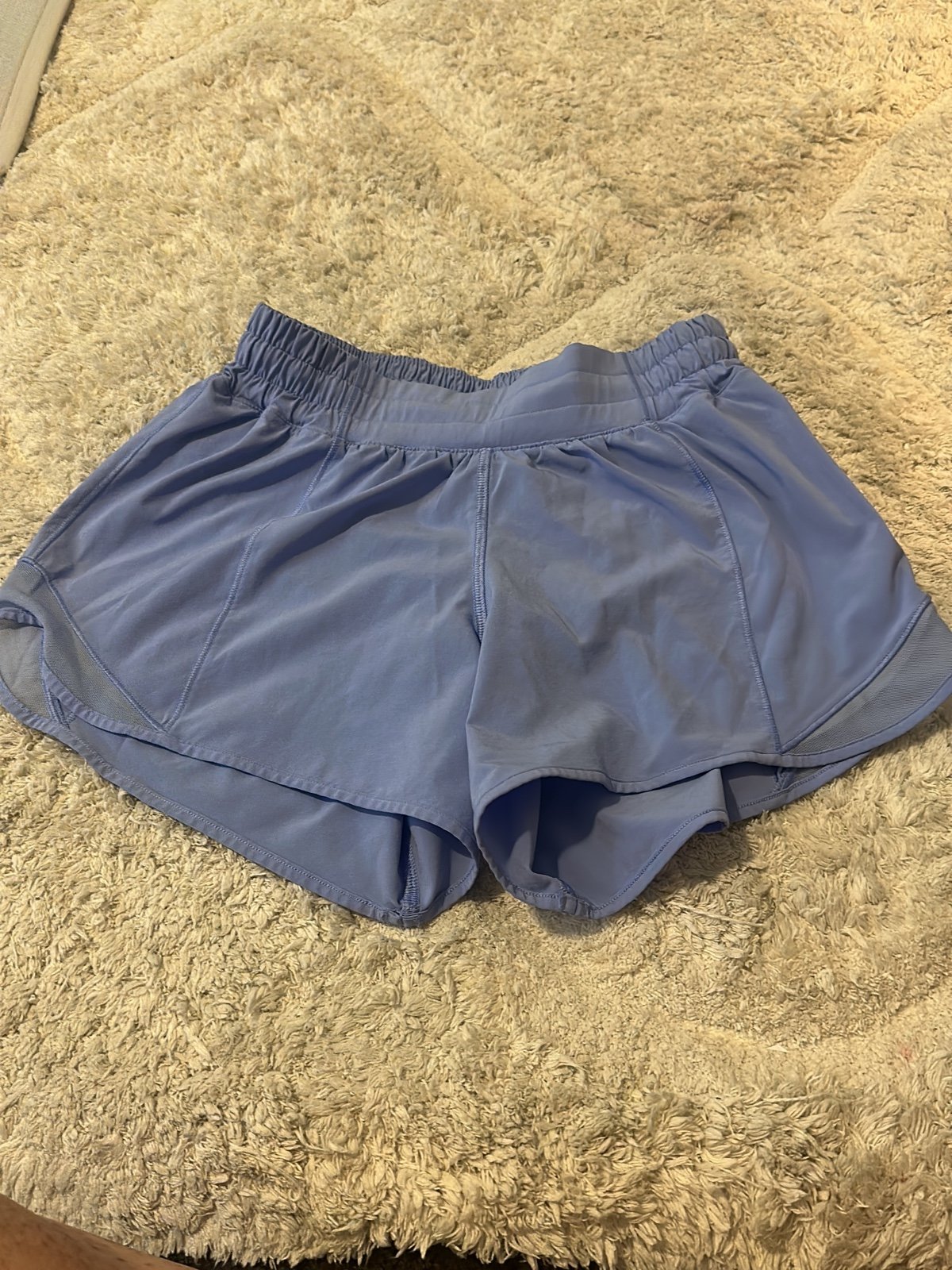 Lululemon Hotty Hot Shorts 4”