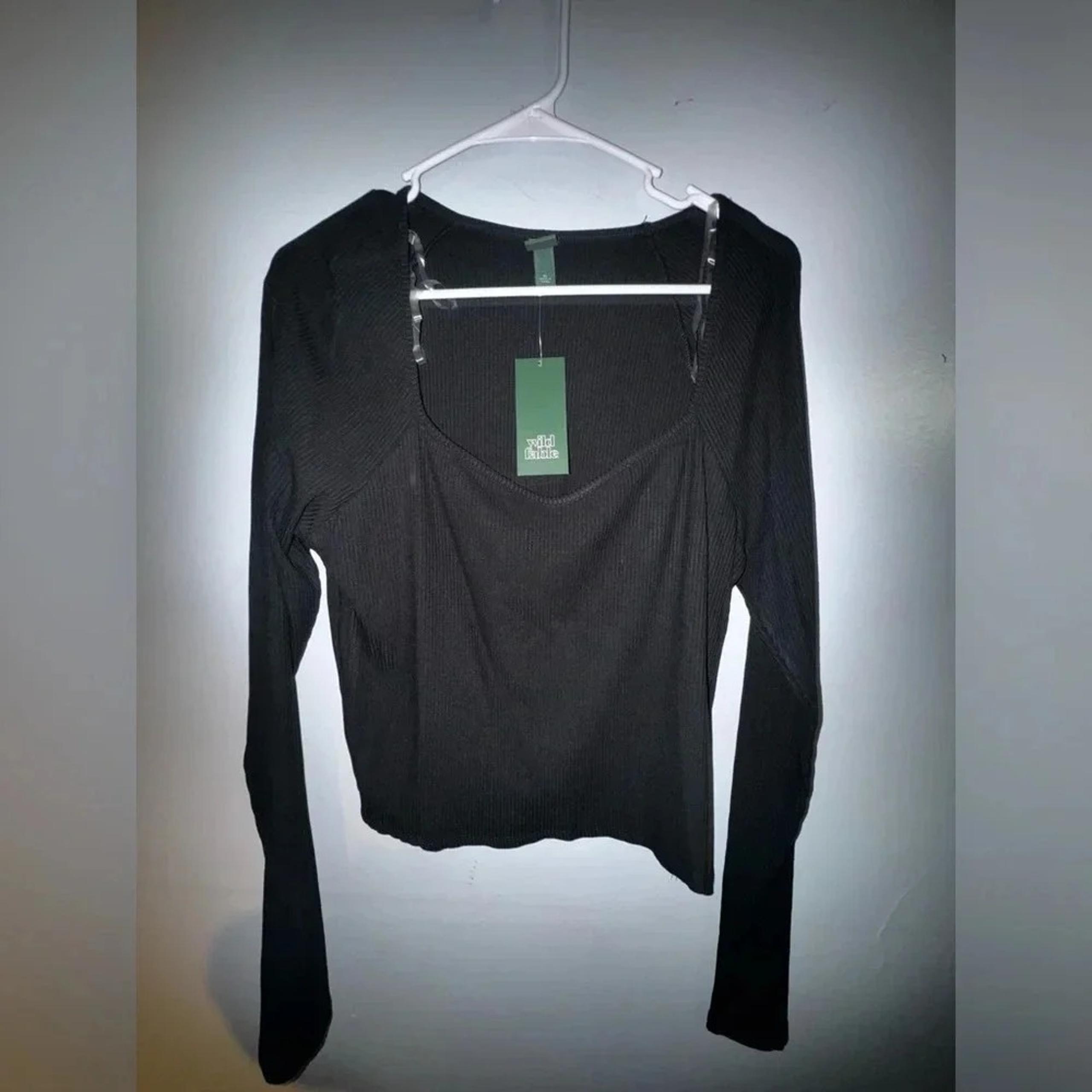 NWT Wild Fable Womens Black Long Sleeve Cropped Top size XL