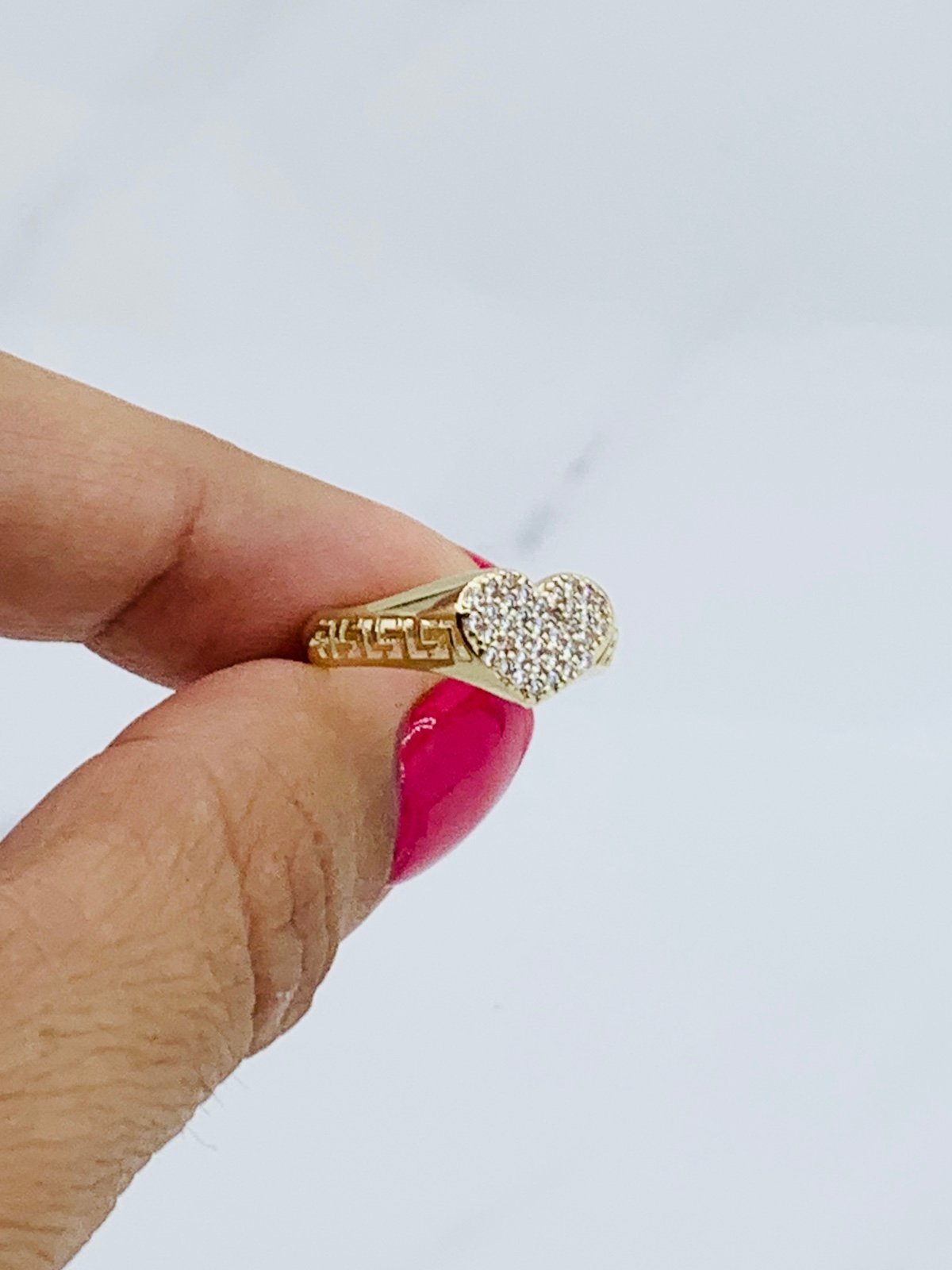 10k solid gold ring heart ❤️ Ring Size 7