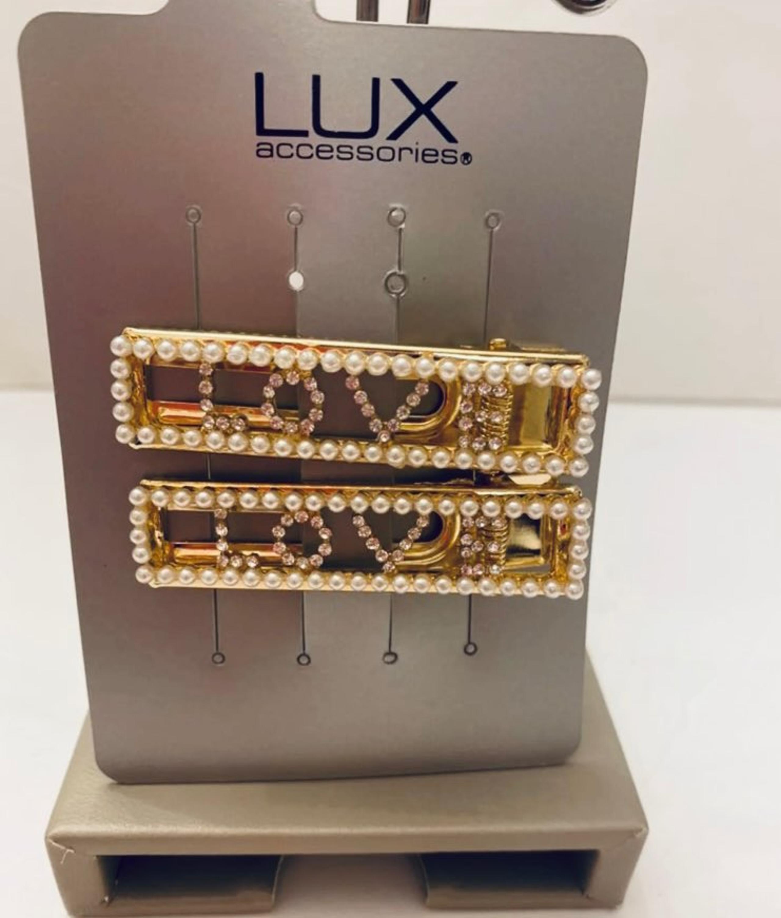 NWT LUX Gold Pearl hair clips LOVE