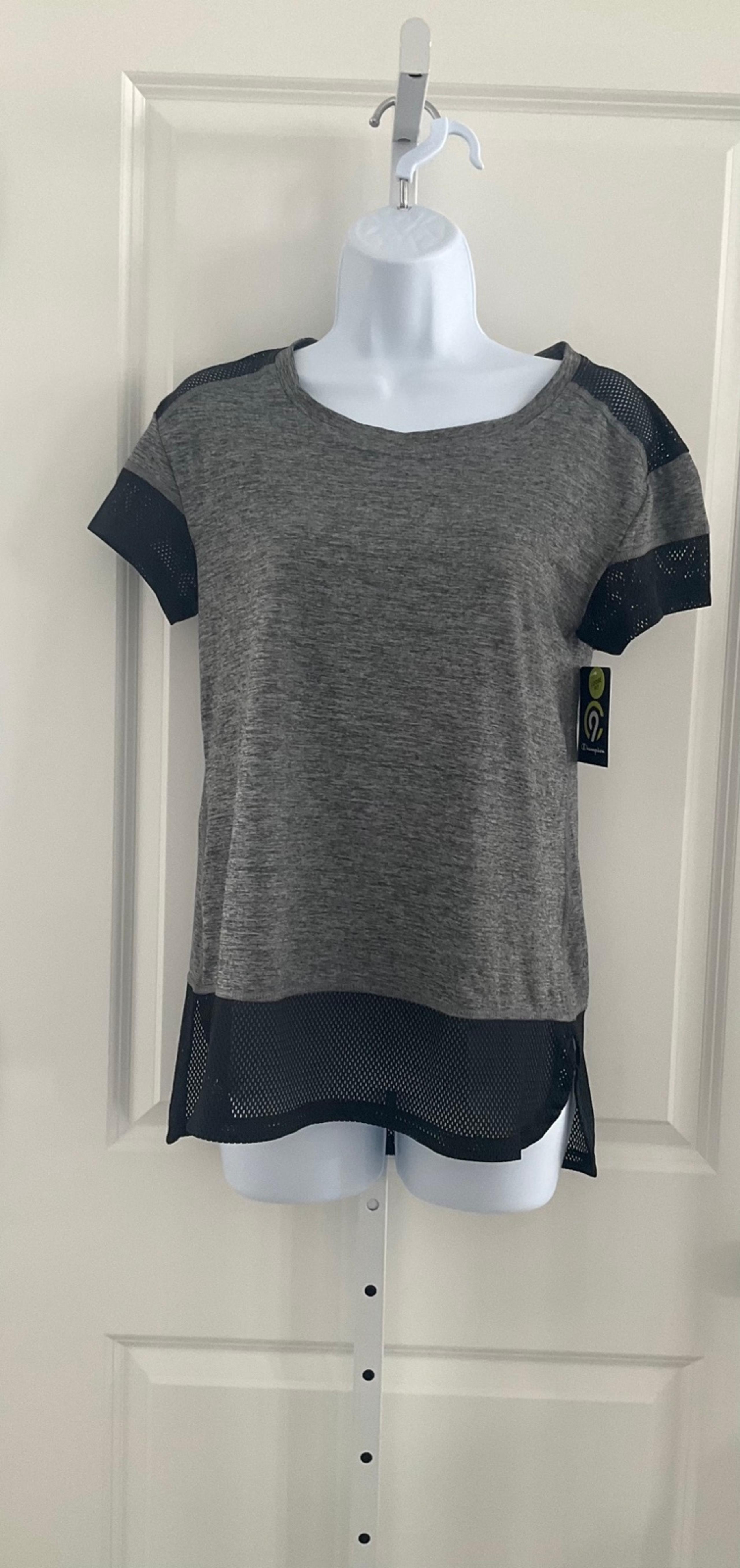 Champion Activewear Top.
Size XS.