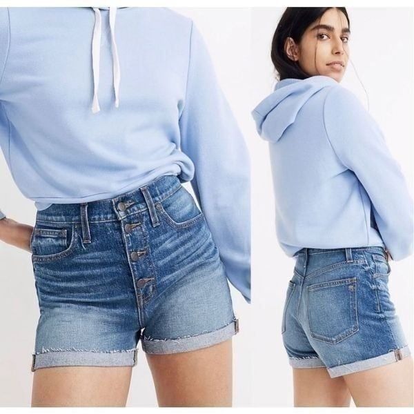 Madewell high-rise denim shorts Burke wash button front size 29